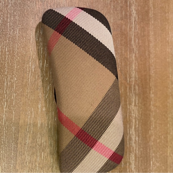 Burberry Glasses - Picture 5 of 11